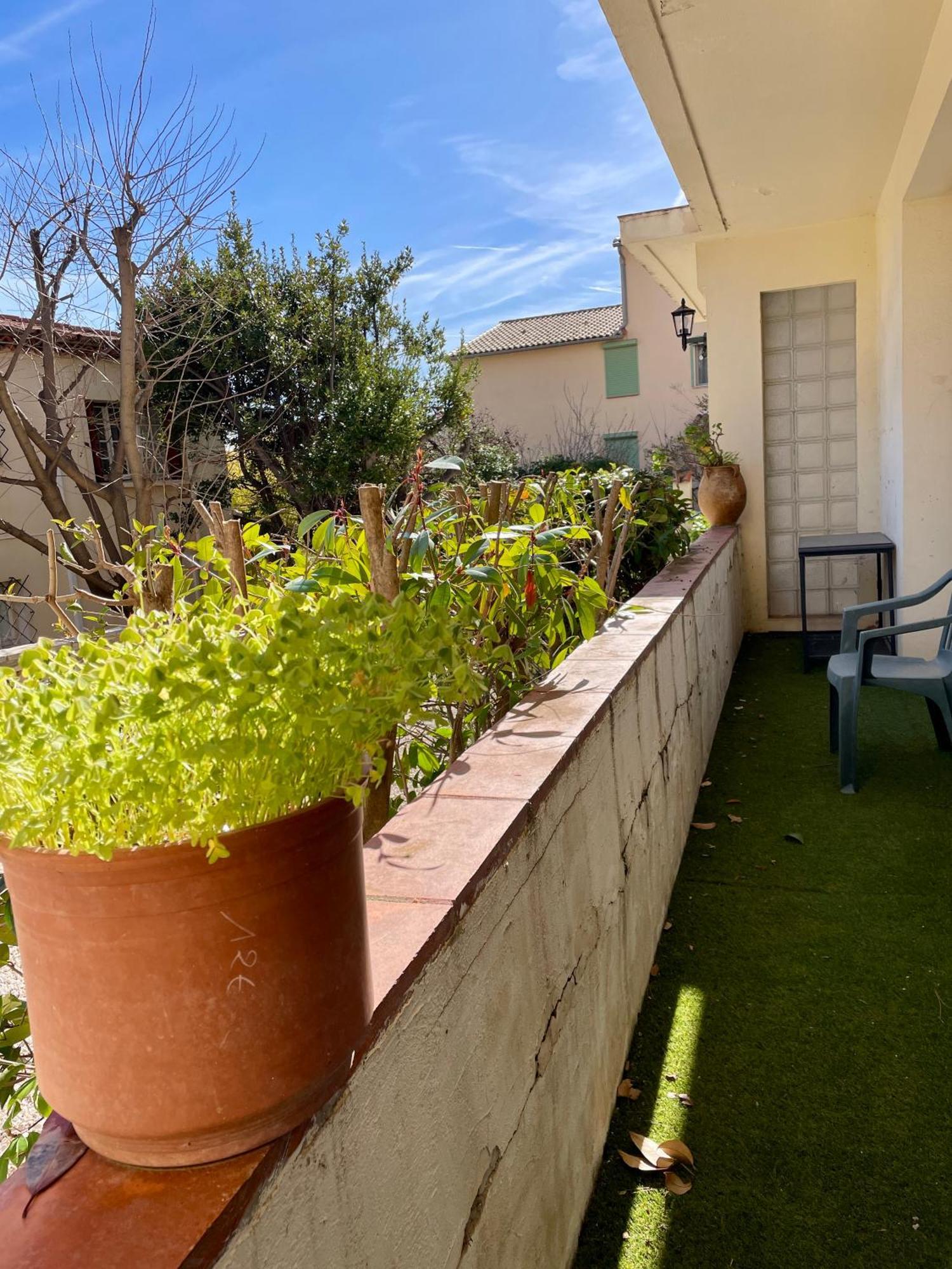 Au Coeur Et Au Calme De Bandol, Parking Et Climatisation Appartement Buitenkant foto